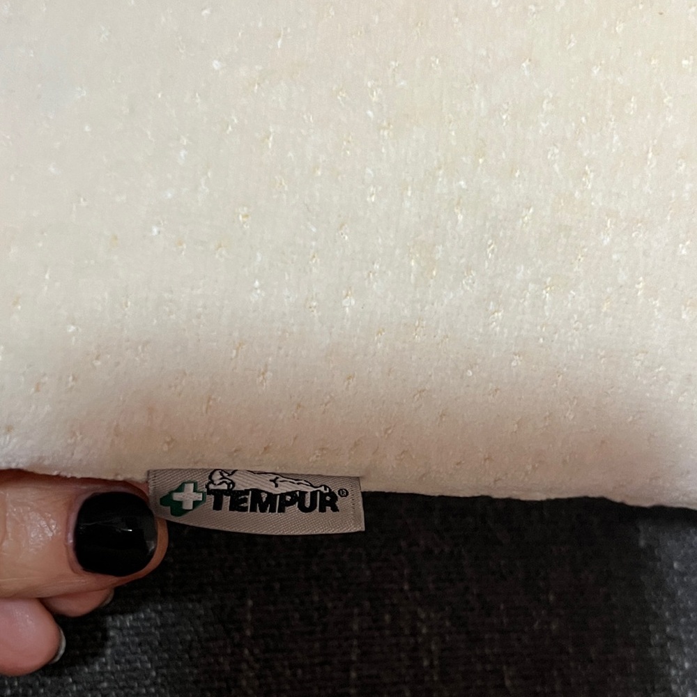 Tempur-Pedic Travel Comfort Pillow. New. Not used. - Picture 2 of 6
